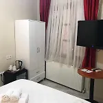 Chez Bore Hotel