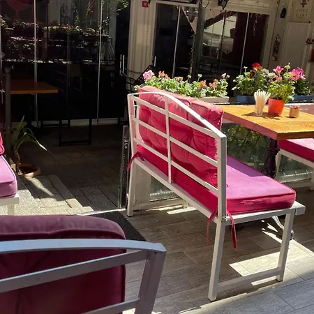 Chez Bore Hotel