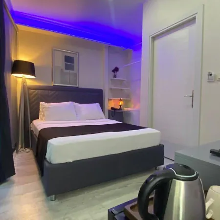 Chez Bore Hotel 3*