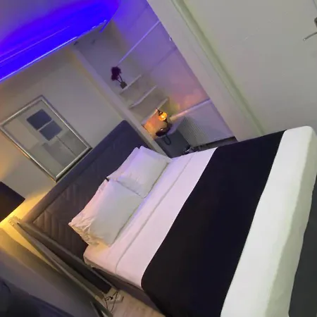 Ξενοδοχείο Chez Bore 3*