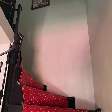 Chez Bore מלון 3*