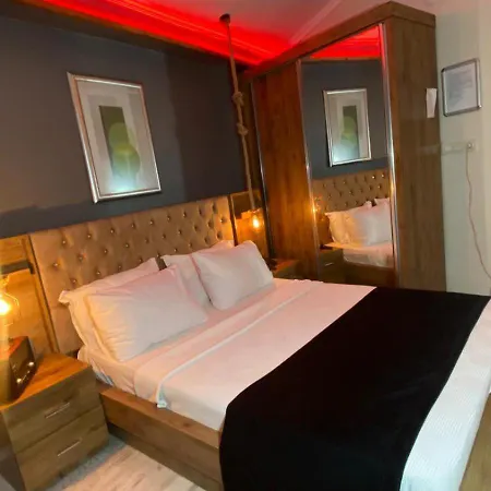 Hotell Chez Bore 3*