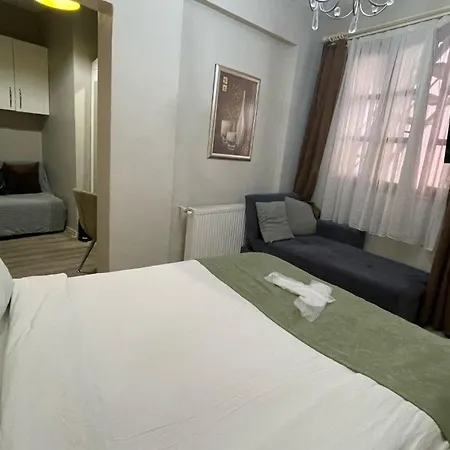 Hotel Chez Bore 3*