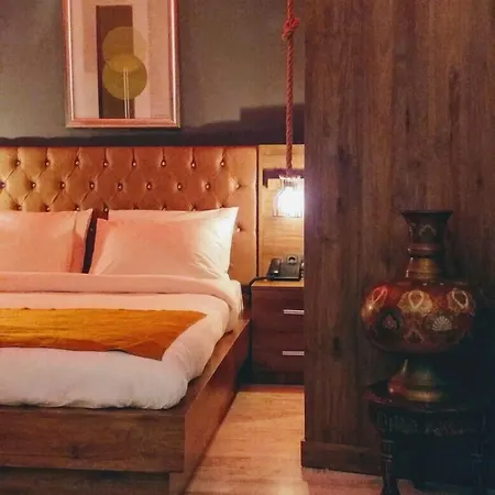 Chez Bore Hotell 3*